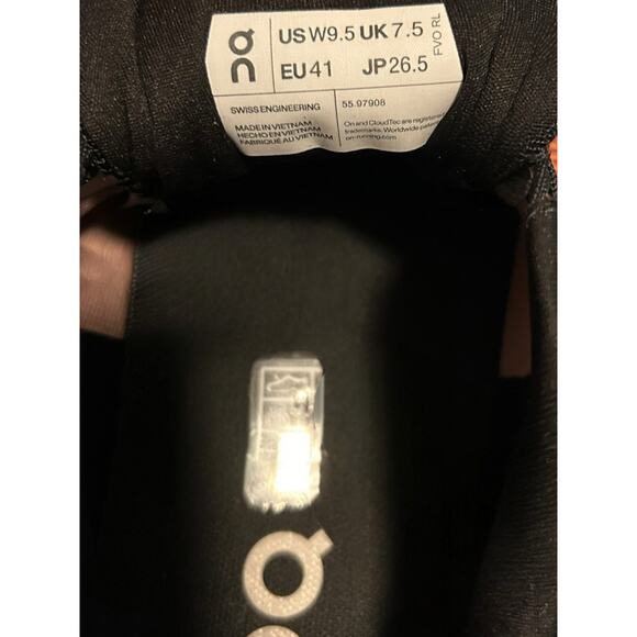 WOMEN'S ON CLOUDGO MAHOGANY/IVORY Size 9.5 W - Picture 7 of 8